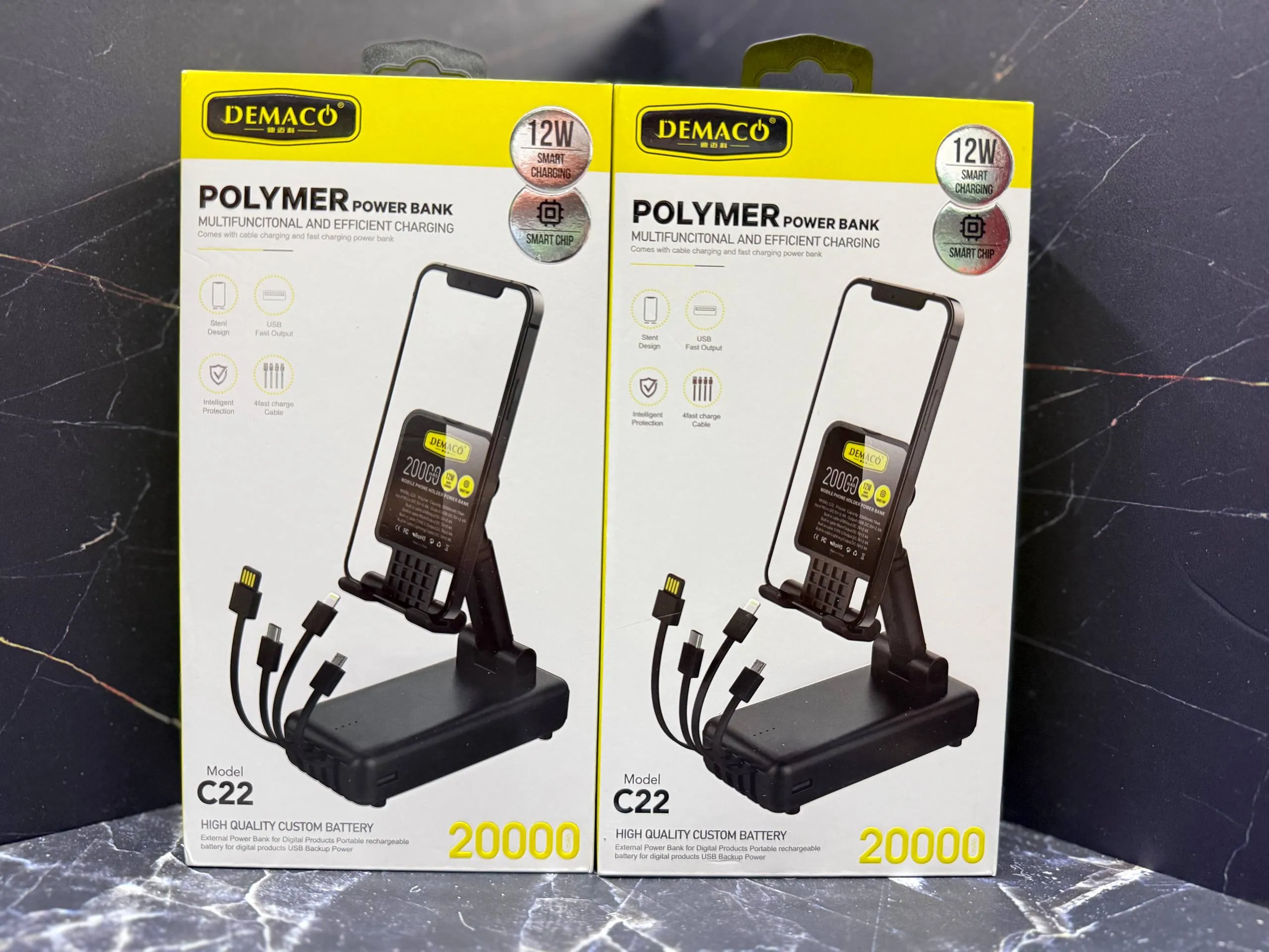 Портативный аккумялтор с подставкой для телефона DEMACO C22 20.000mah